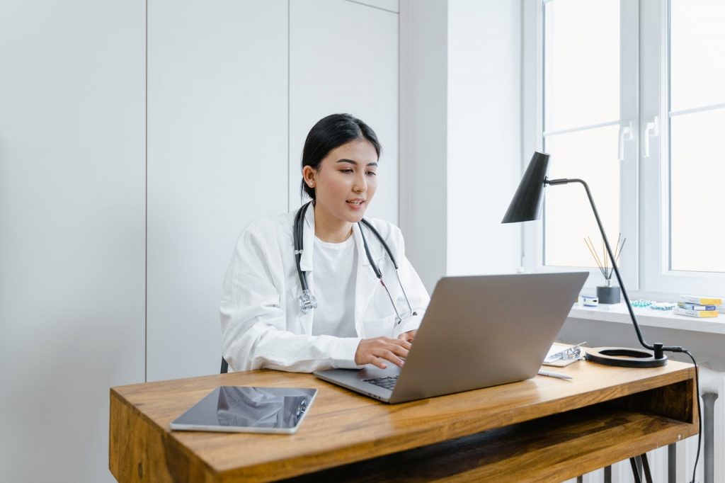 médecin