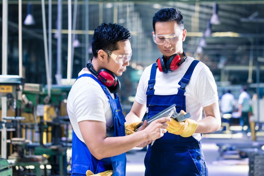 Comment se former pour devenir agent de fabrication ?