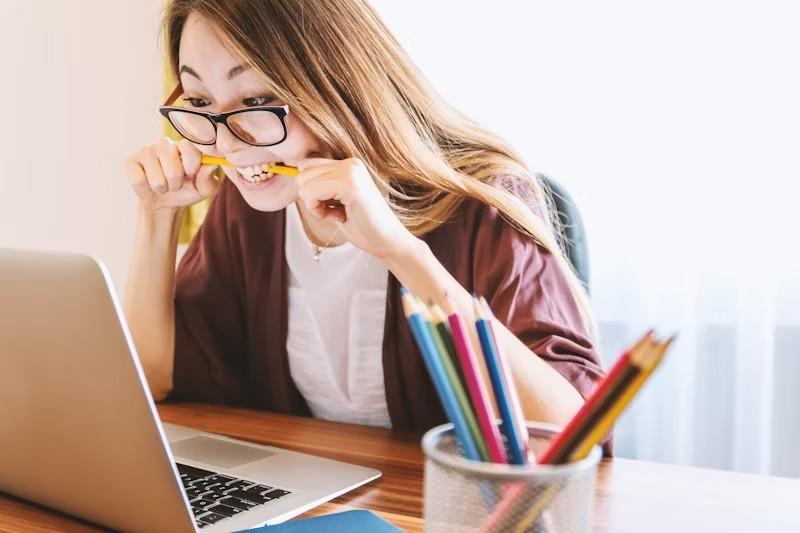 Freelance et stress : comment une bonne couverture santé peut faire la différence ?