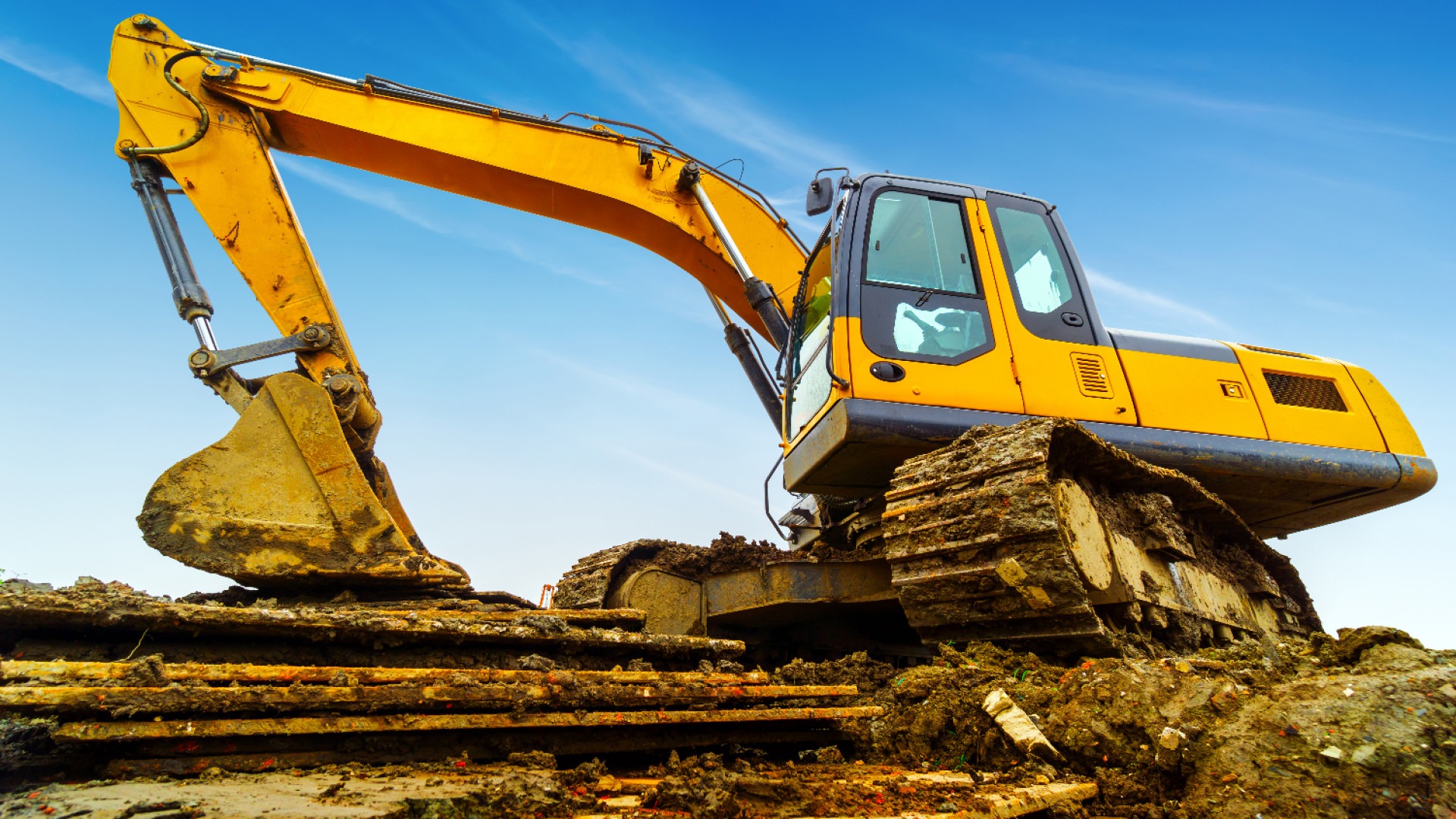 Pourquoi choisir le matériel neuf pour vos projets de construction ?