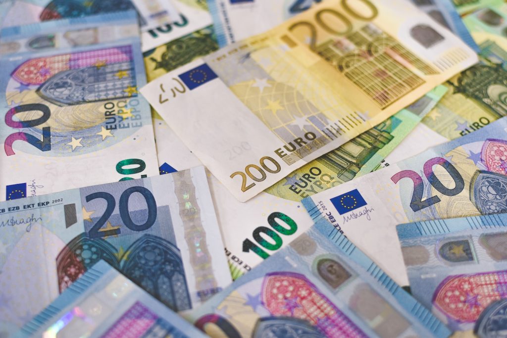 Variation du taux d'intérêt suivant le type de crédits