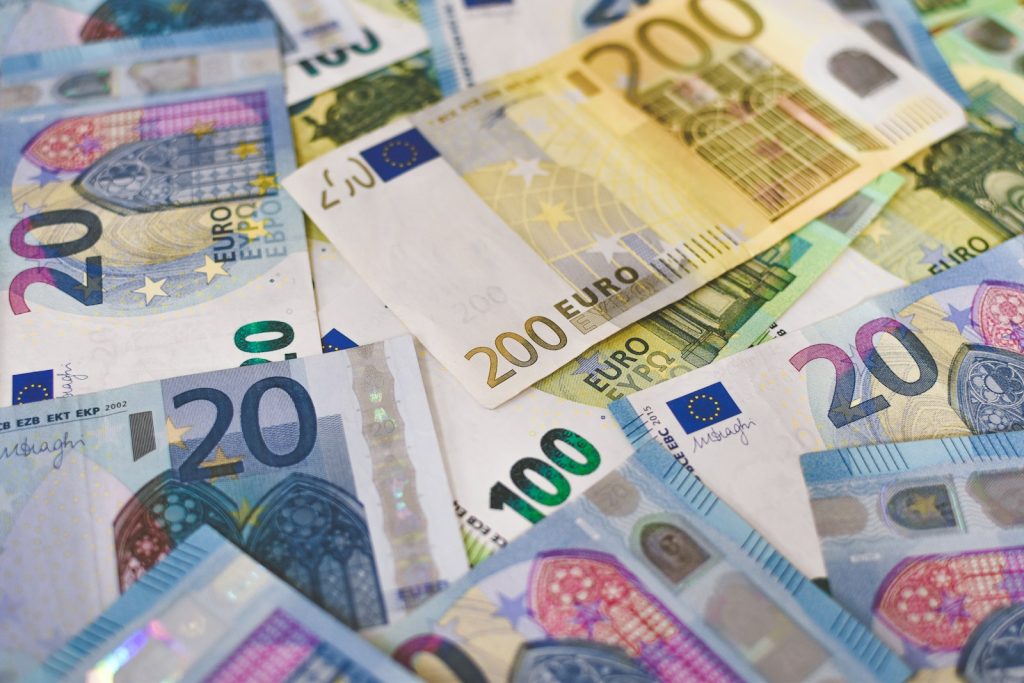 Avantages fiscaux des dons aux associations